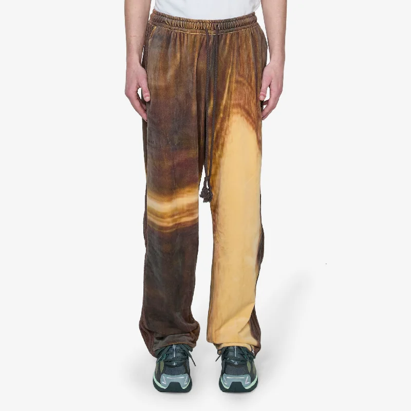 Early Access Song for the Mute x Velvet Joggers Brown