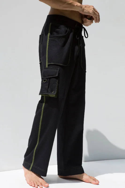 Weekend Deal Men Cargo Training  - Black